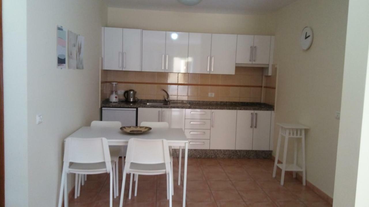 Apartamentos El Cieno La Playa de la Calera Bagian luar foto