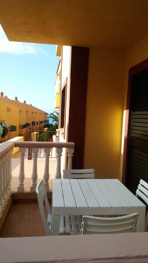 Apartamentos El Cieno La Playa de la Calera Bagian luar foto